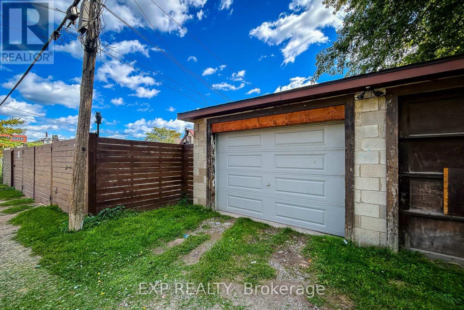 191 Stirton Street, Hamilton, Ontario  L8L 6G7 - Photo 34 - X12397812