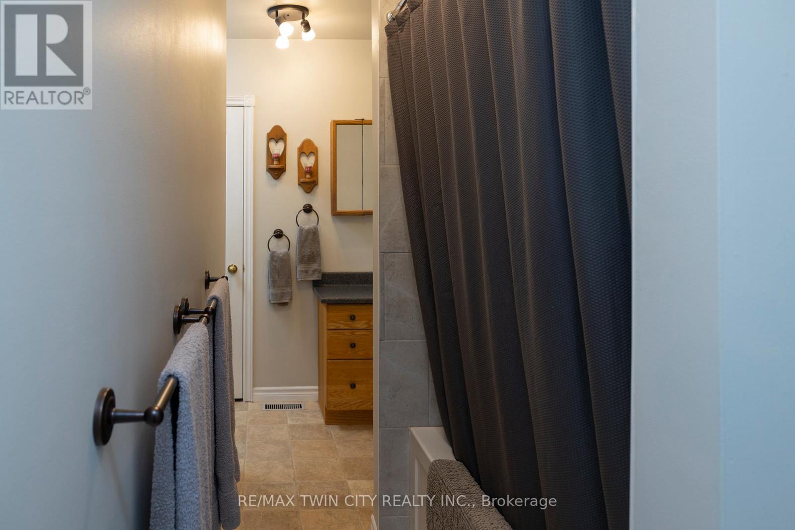 14 Elgin Street W, Norwich, Ontario  N0J 1P0 - Photo 29 - X12397849