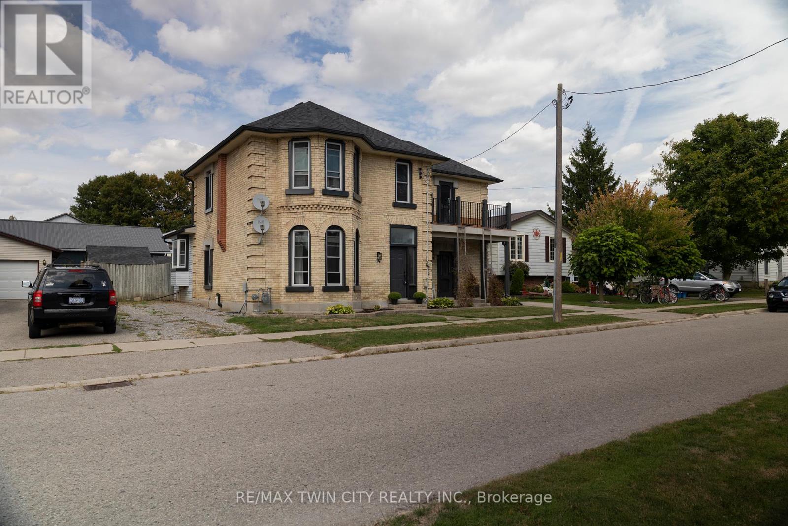 14 Elgin Street W, Norwich, Ontario  N0J 1P0 - Photo 3 - X12397849