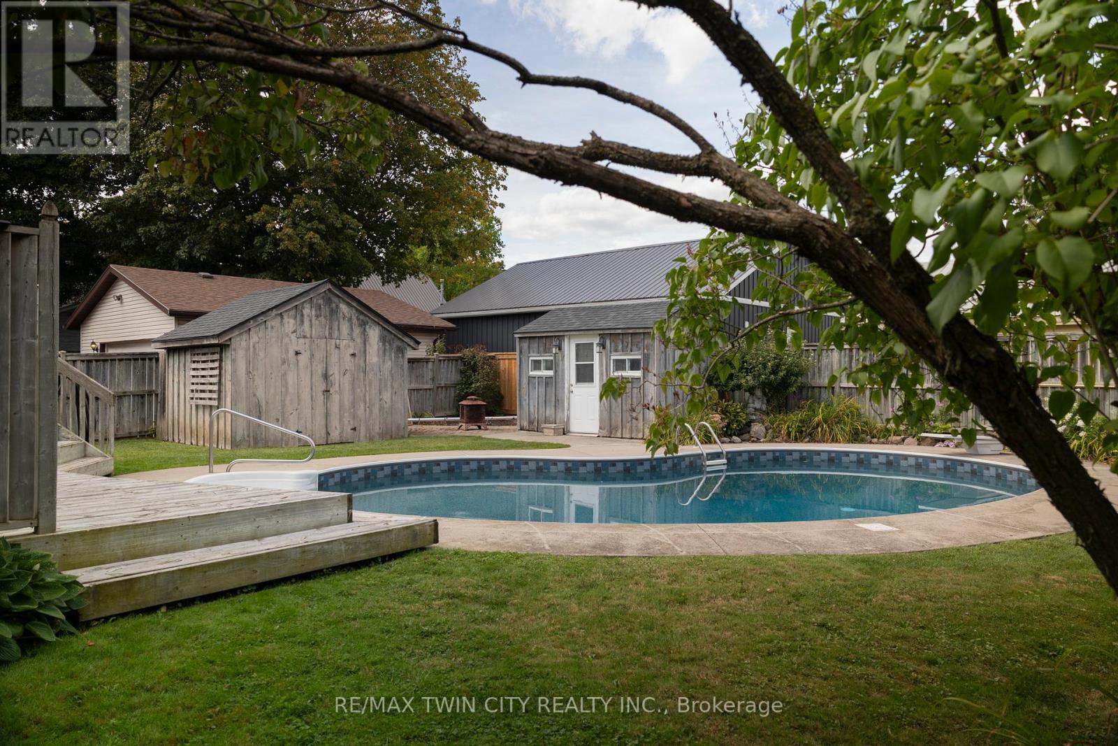 14 Elgin Street W, Norwich, Ontario  N0J 1P0 - Photo 5 - X12397849