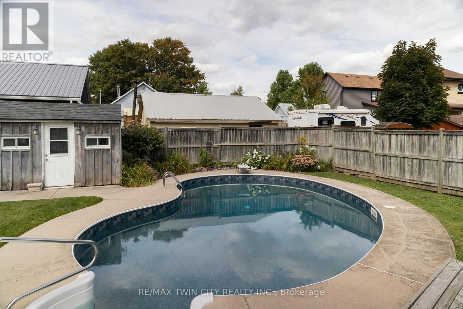 14 Elgin Street W, Norwich, Ontario  N0J 1P0 - Photo 9 - X12397849