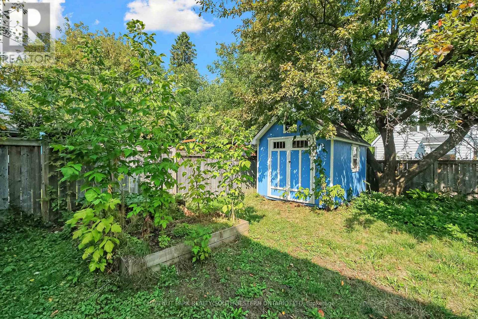 809 Smyth Road N, Ottawa, Ontario  K1G 1P2 - Photo 34 - X12397854