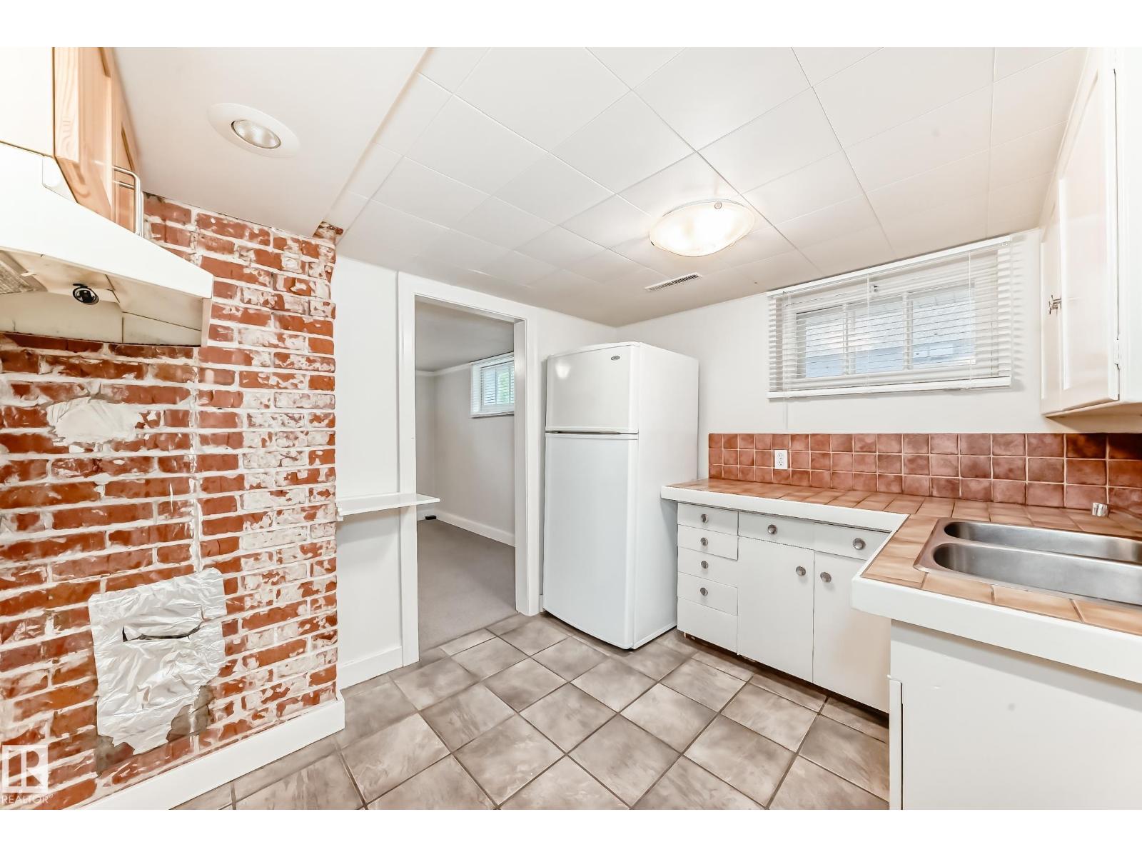 12605 107 Av Nw, Edmonton, Alberta  T5M 1Z5 - Photo 37 - E4443540