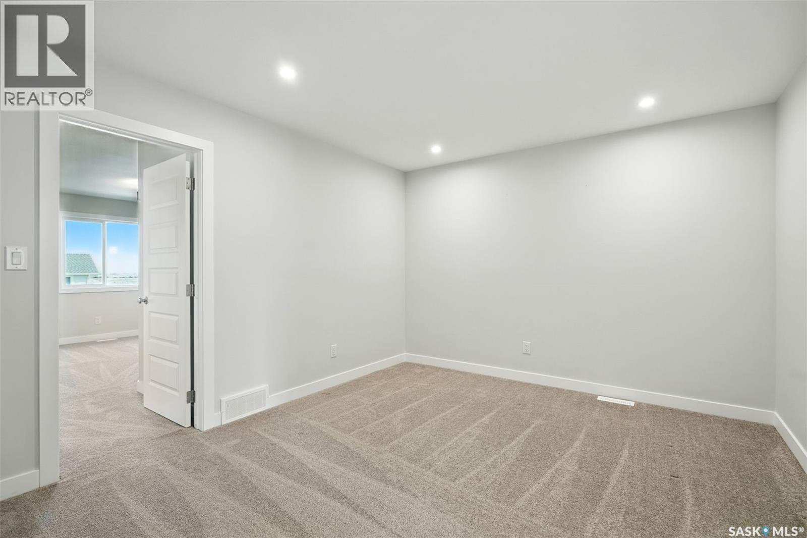 516 Myles Heidt Manor, Saskatoon, Saskatchewan  S7W 0Z4 - Photo 14 - SK018139