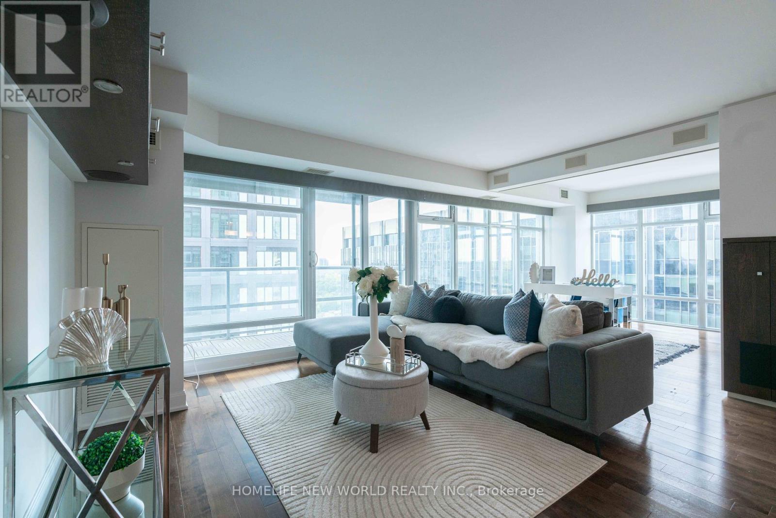 2105 - 2181 Yonge Street, Toronto (Mount Pleasant West), Ontario  M4S 3H7 - Photo 19 - C12337420