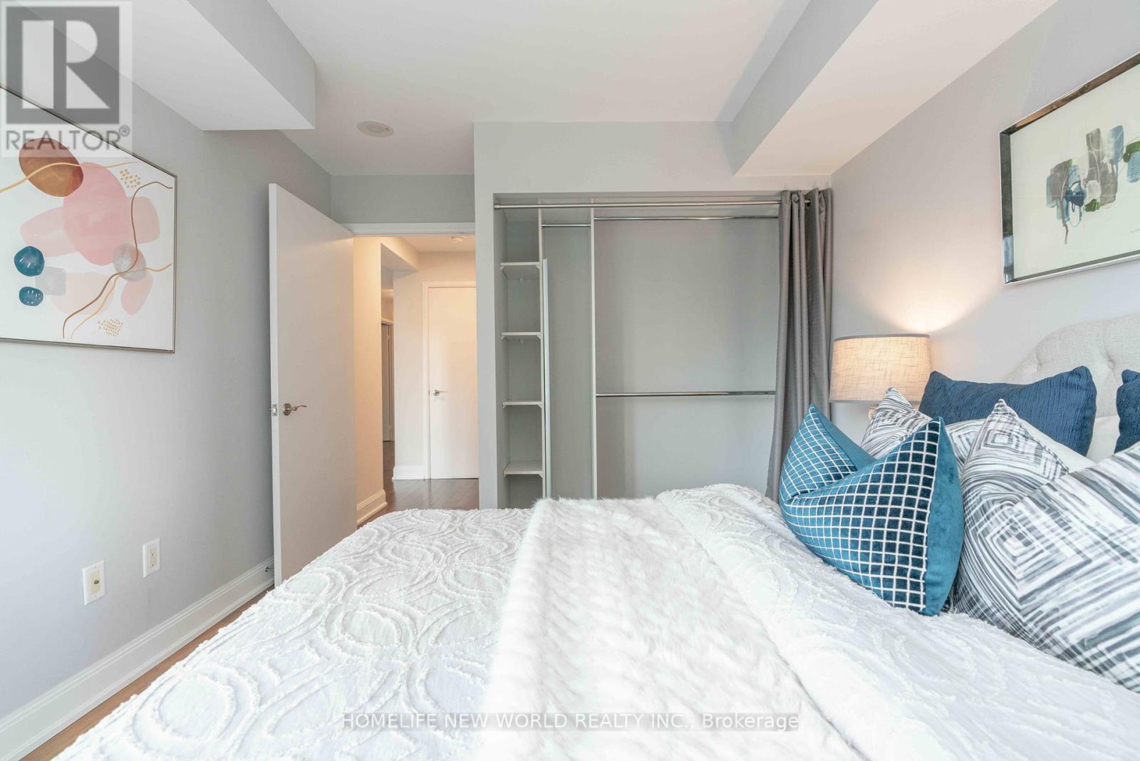 2105 - 2181 Yonge Street, Toronto (Mount Pleasant West), Ontario  M4S 3H7 - Photo 41 - C12337420