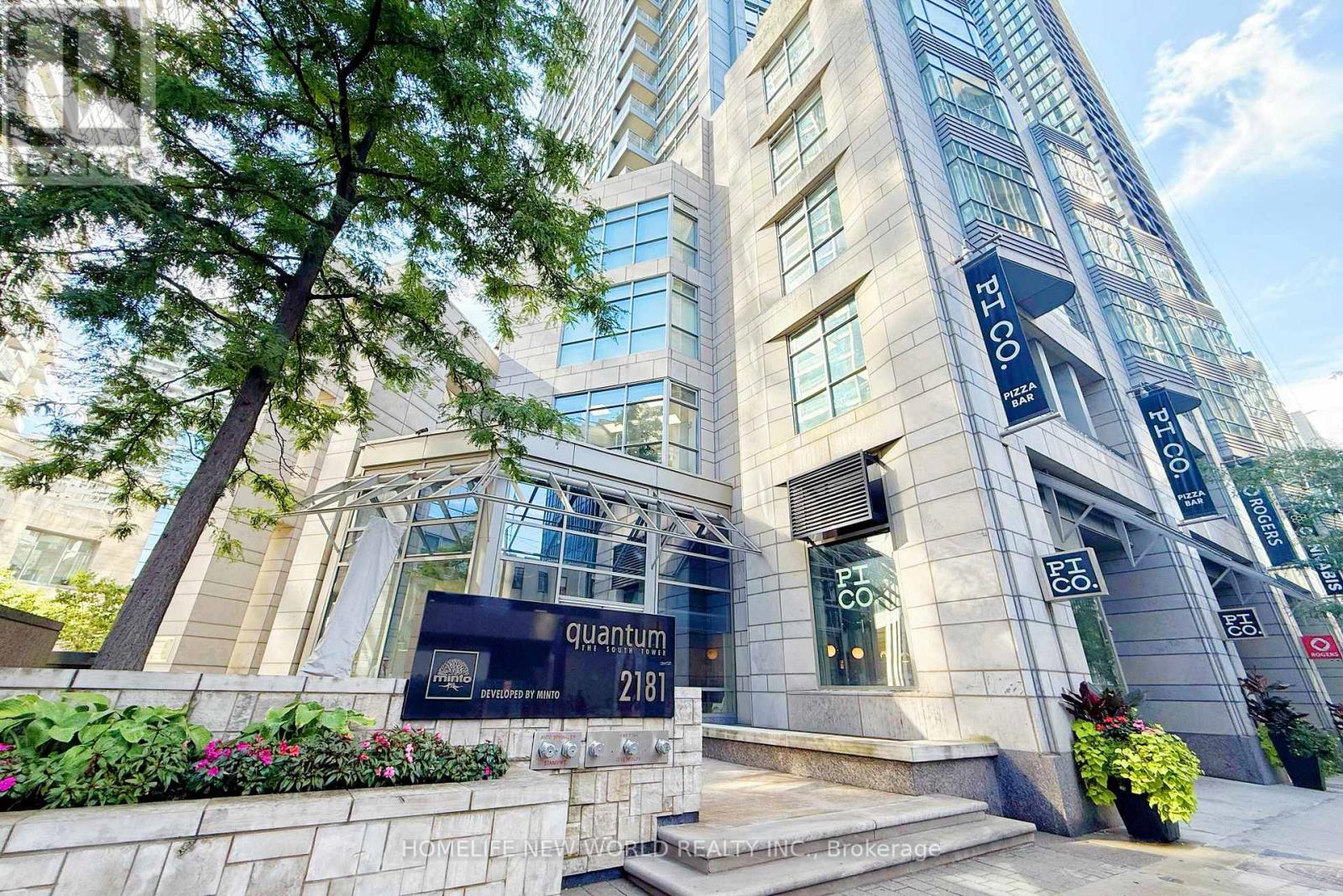 2105 - 2181 Yonge Street, Toronto (Mount Pleasant West), Ontario  M4S 3H7 - Photo 5 - C12337420
