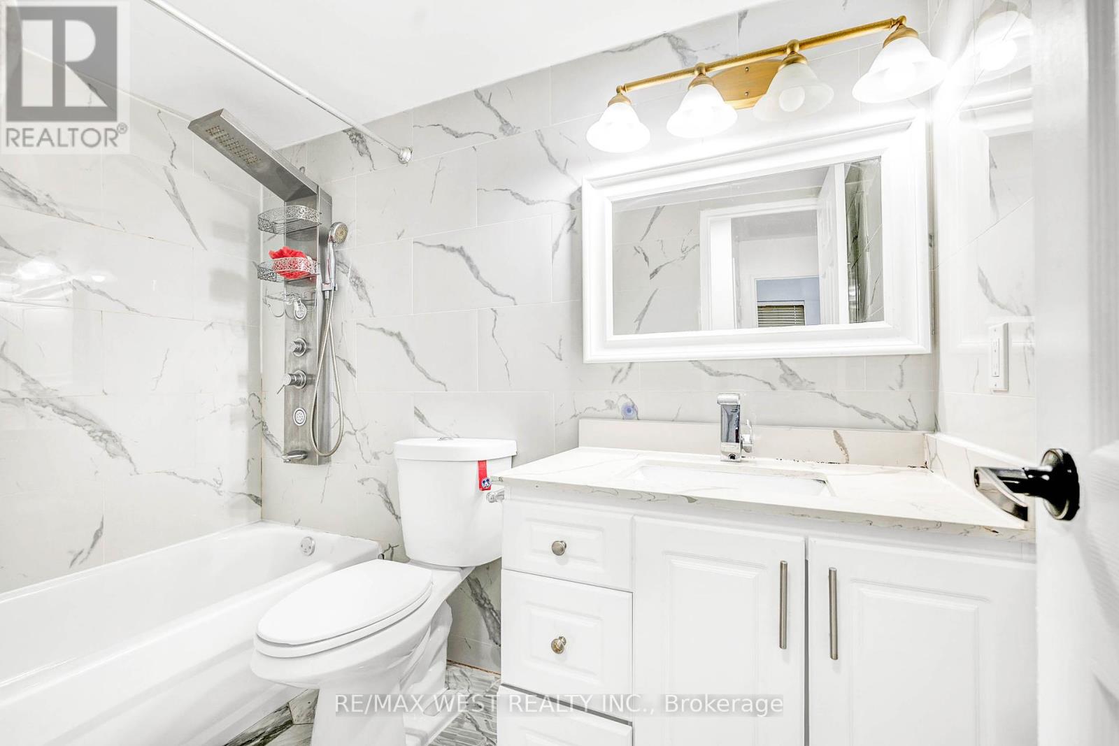 102 - 2825 Islington Avenue, Toronto, Ontario  M9L 2K1 - Photo 22 - W12392548