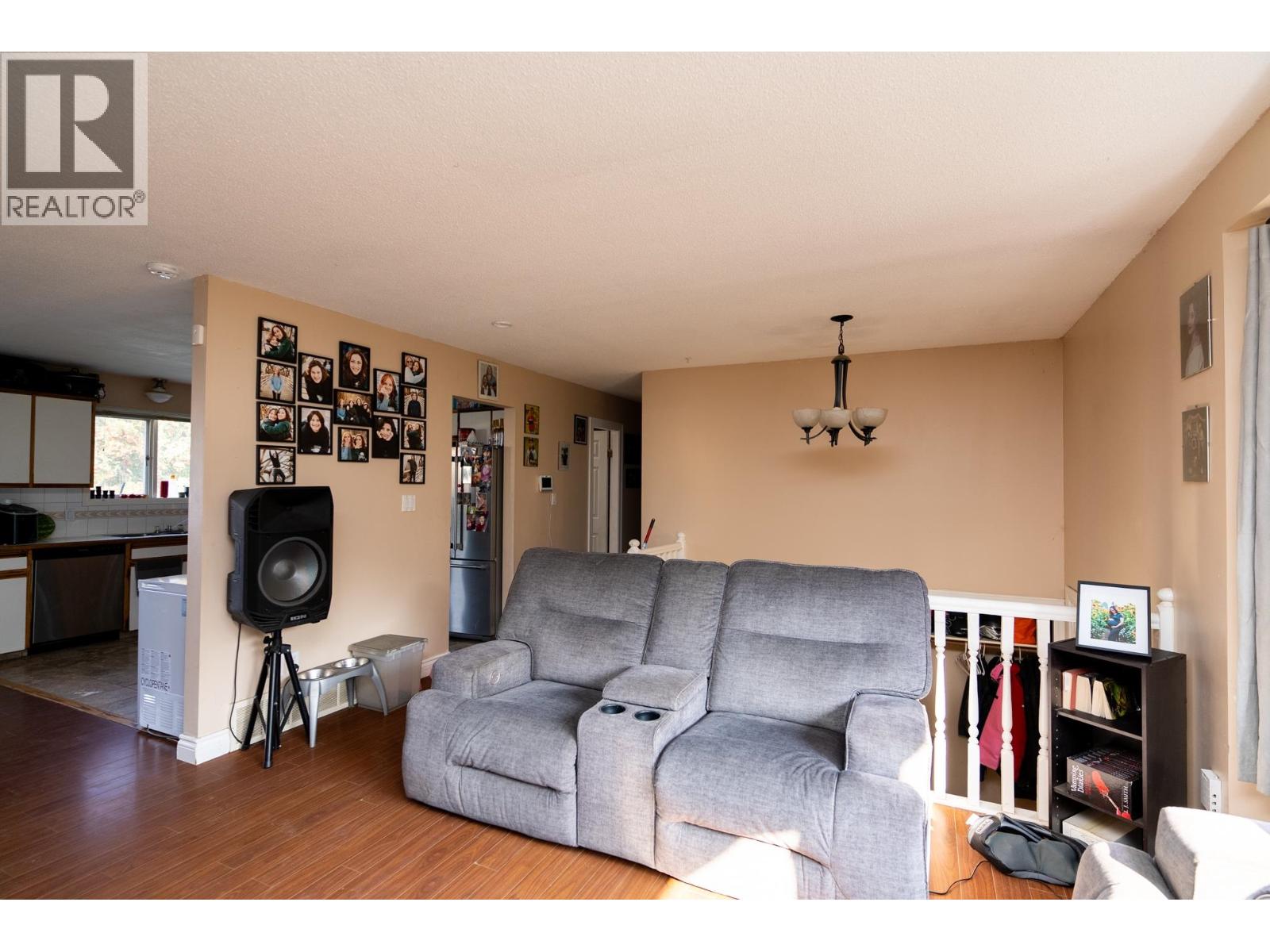 Property at 2724 PETERSEN ROAD image 5