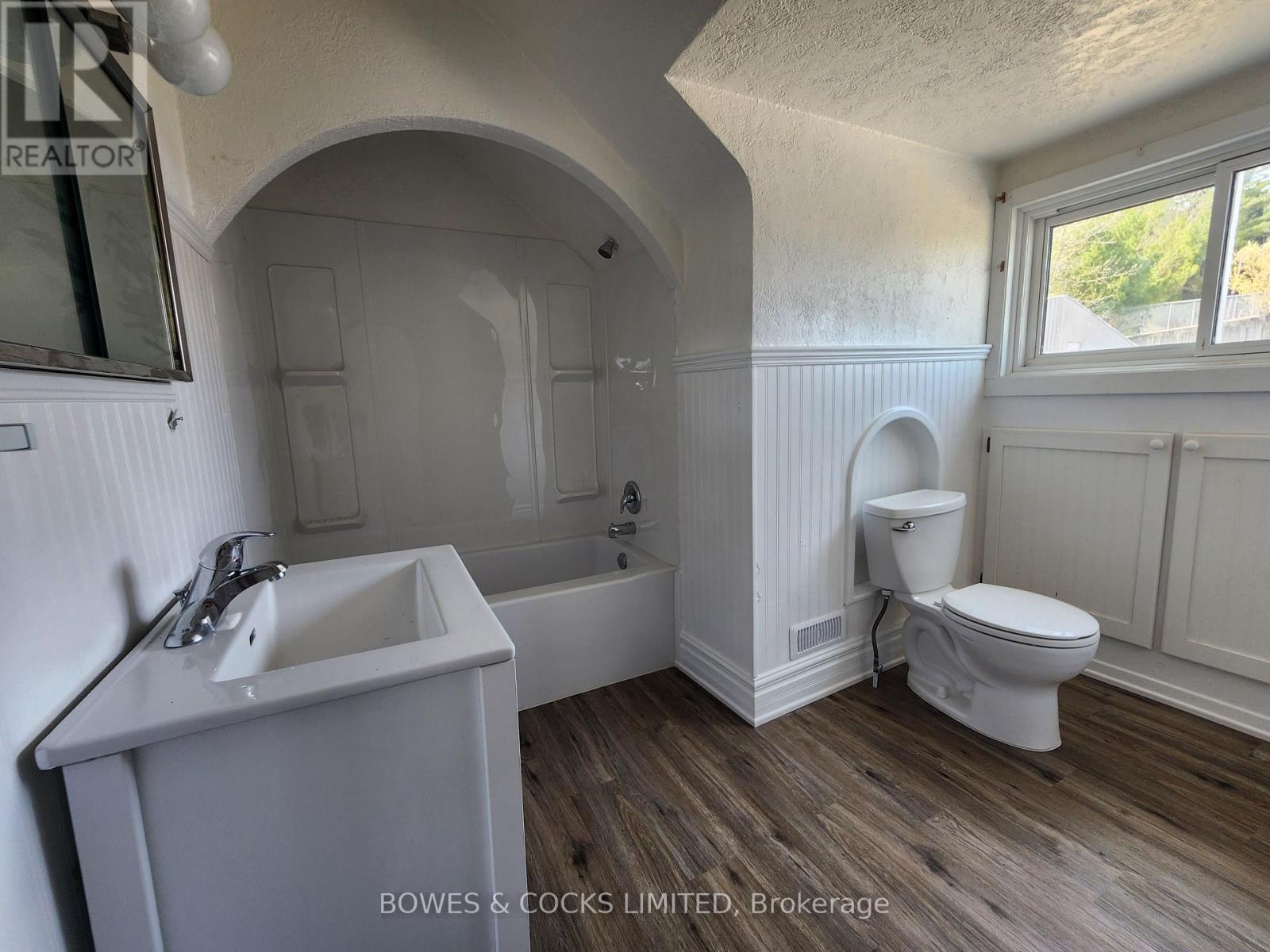 124 Maple Avenue, Dysart Et Al, Ontario  K0M 1S0 - Photo 28 - X12397987