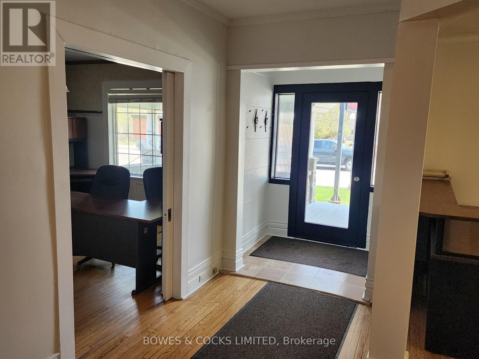 124 Maple Avenue, Dysart Et Al, Ontario  K0M 1S0 - Photo 6 - X12397987