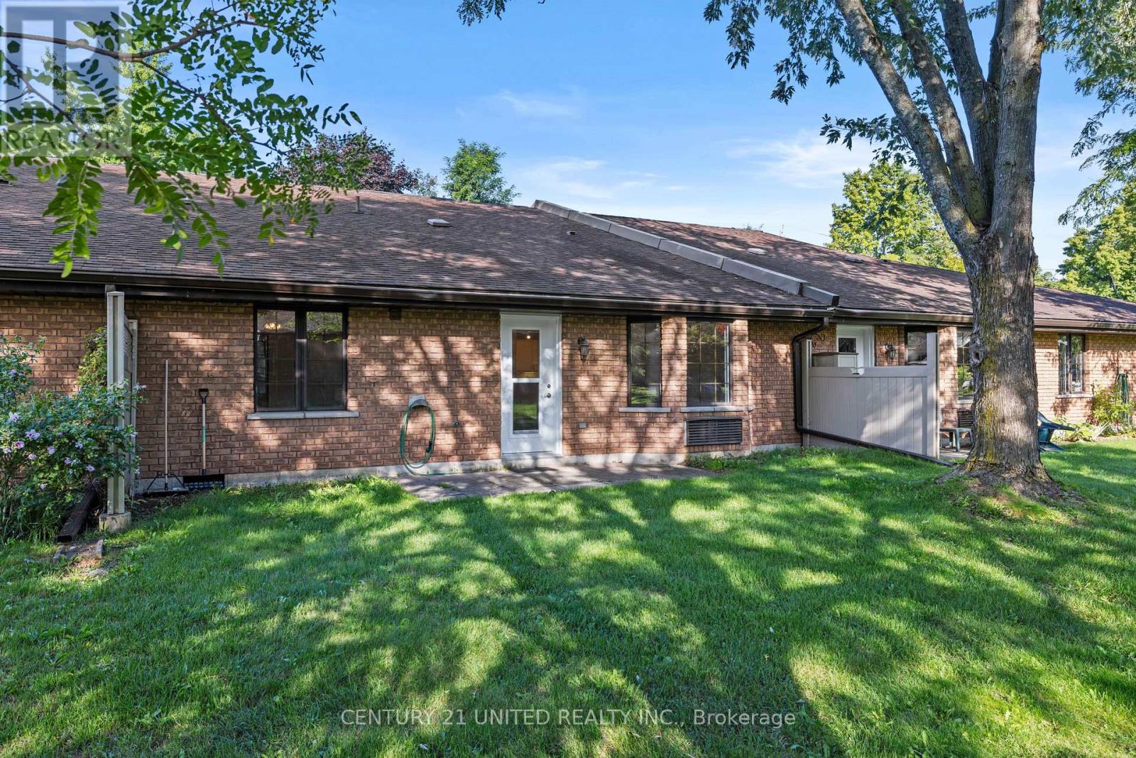 8 - 21 Paddock Wood, Peterborough, Ontario  K9H 7H2 - Photo 24 - X12397997