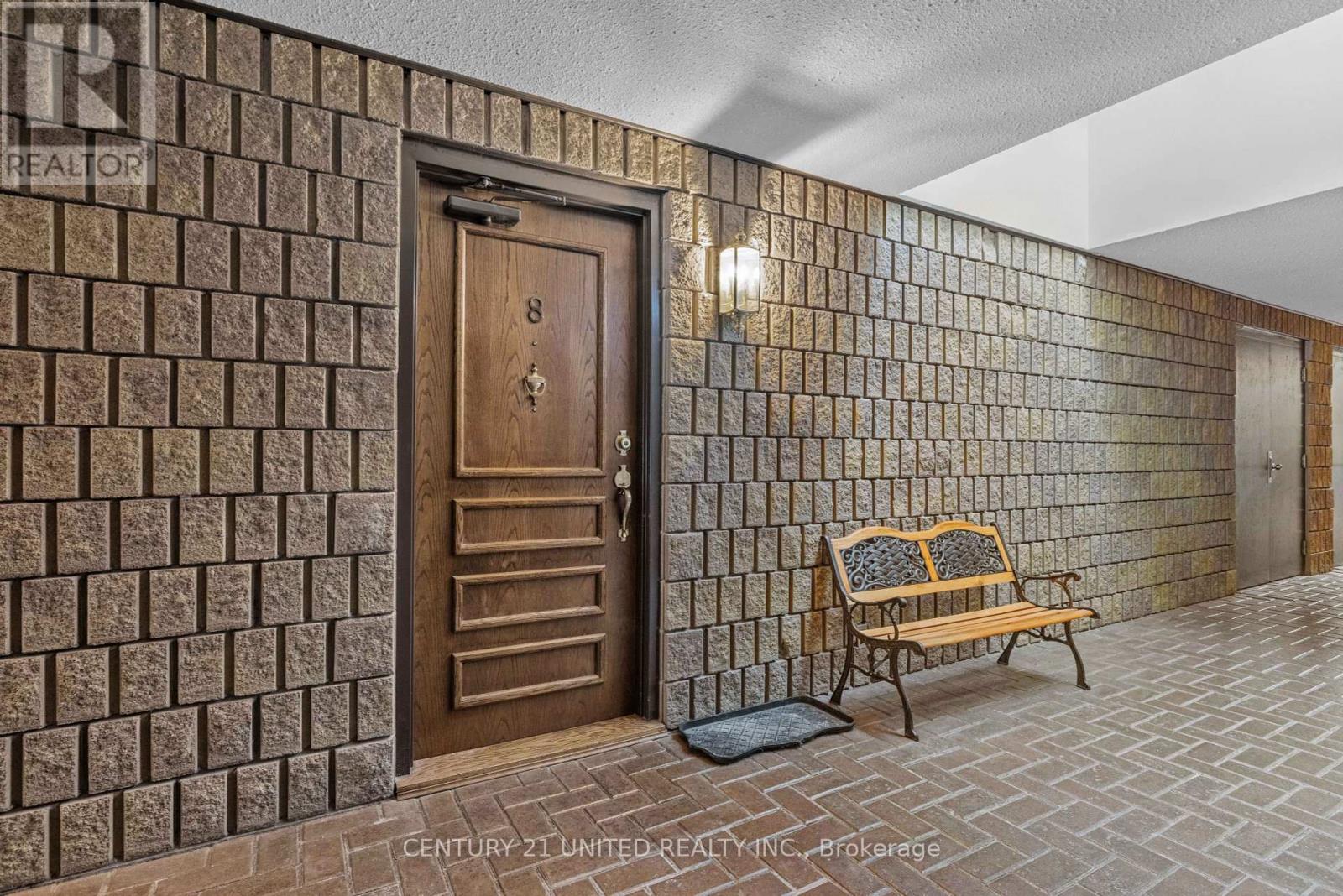 8 - 21 Paddock Wood, Peterborough, Ontario  K9H 7H2 - Photo 4 - X12397997