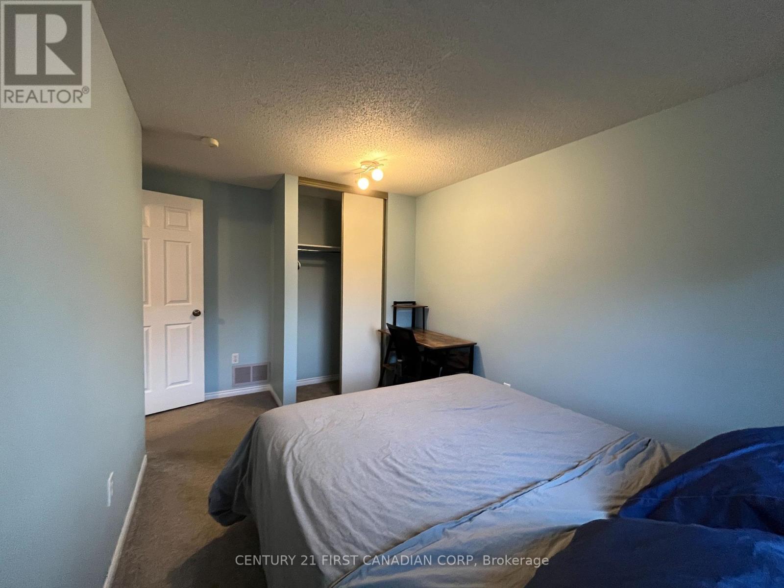 2 - 70 Chapman Court, London North, Ontario  N6G 4Z4 - Photo 10 - X12397973