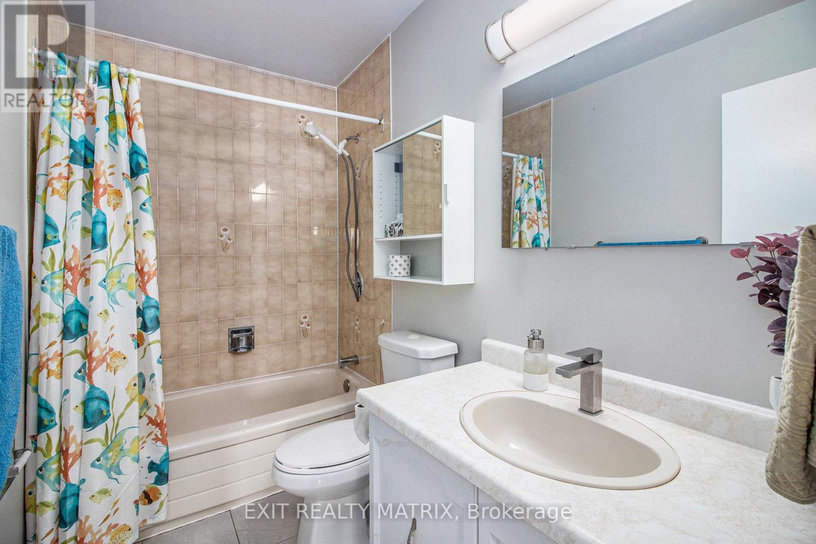 73 George Street, Russell, Ontario  K4R 1C2 - Photo 13 - X12397991