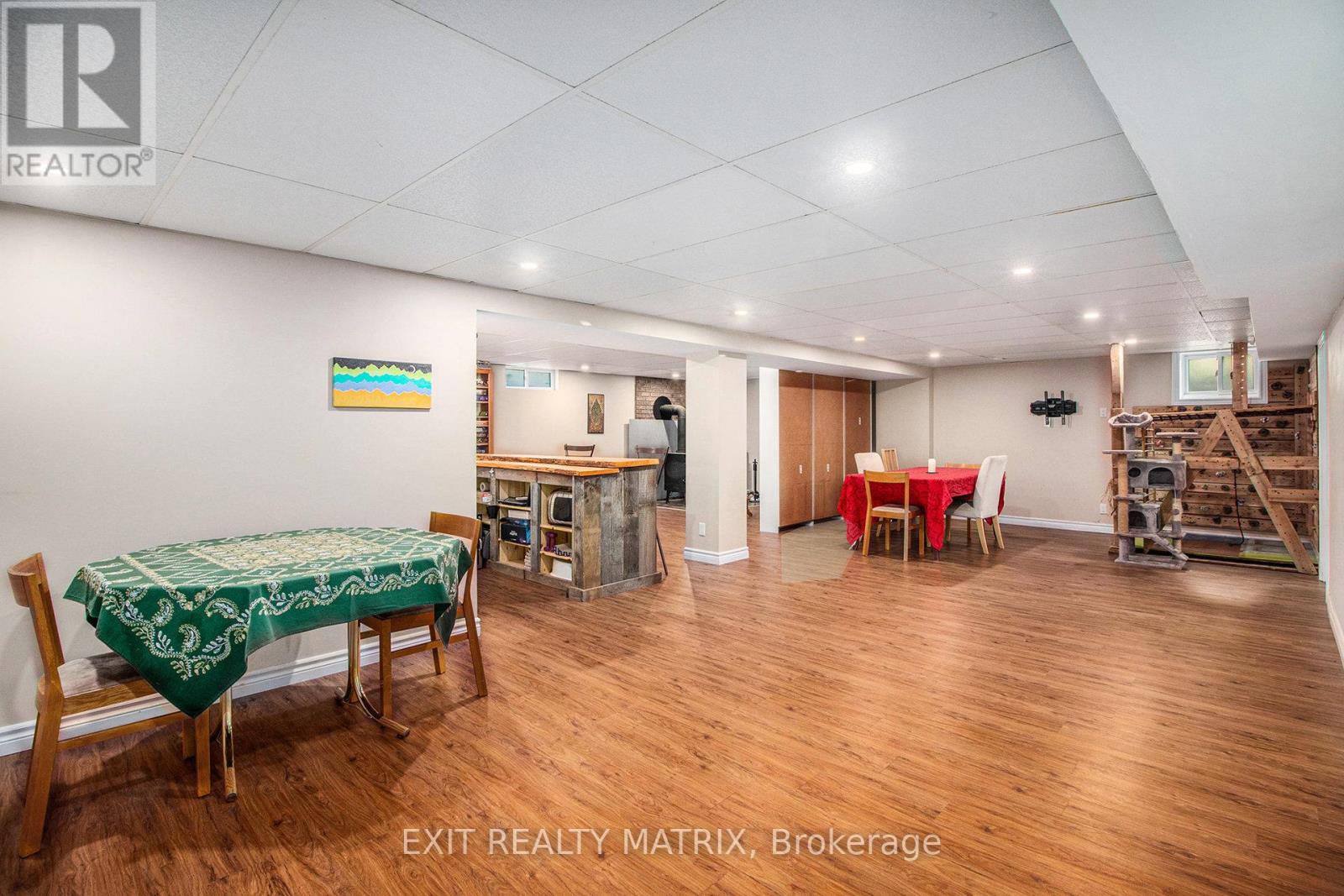 73 George Street, Russell, Ontario  K4R 1C2 - Photo 14 - X12397991