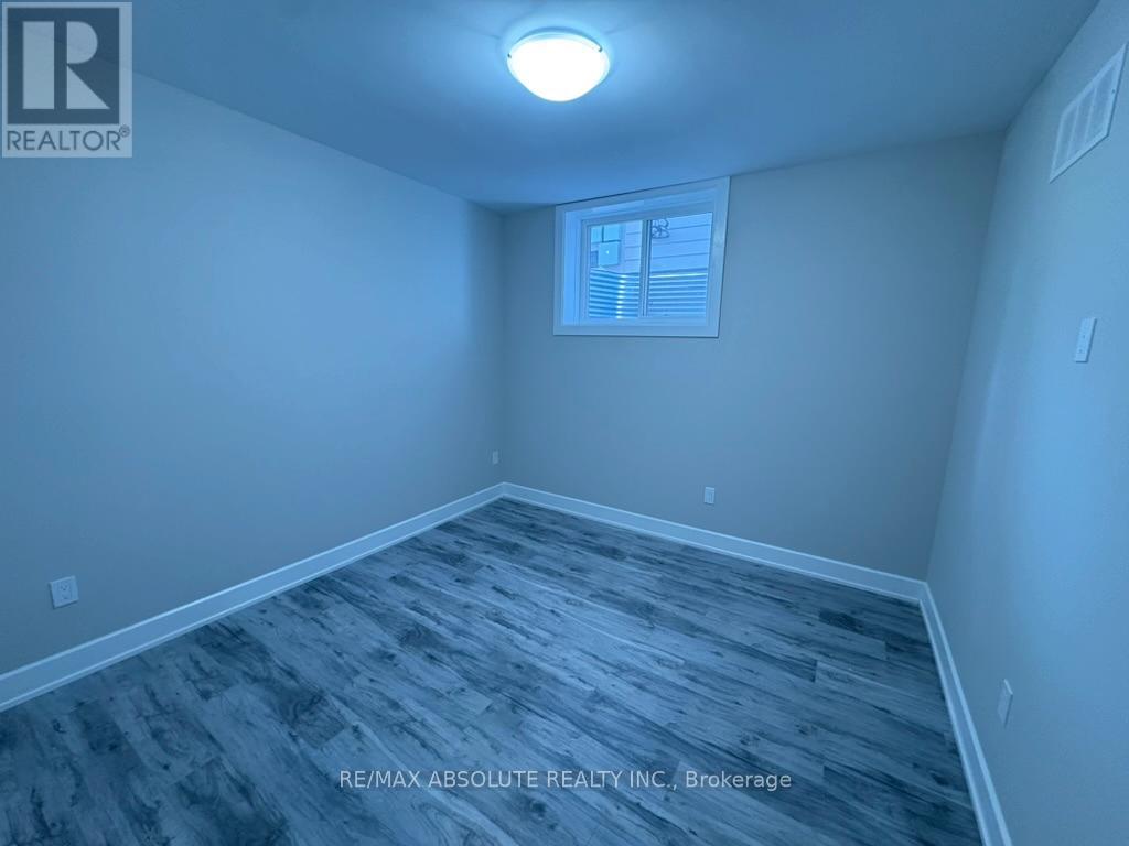 4 - 613 Parkview Road, Ottawa, Ontario  K1Z 6E6 - Photo 9 - X12398026