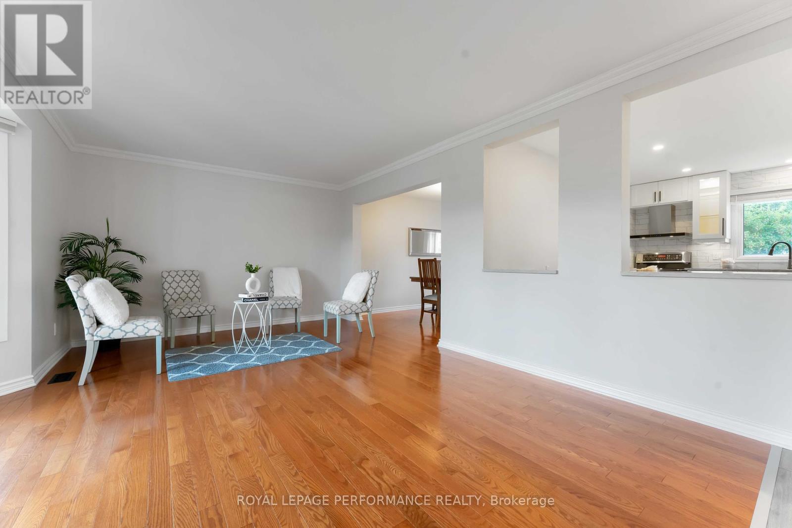 6345 Mattice Avenue N, Ottawa, Ontario  K1C 2G1 - Photo 10 - X12398081