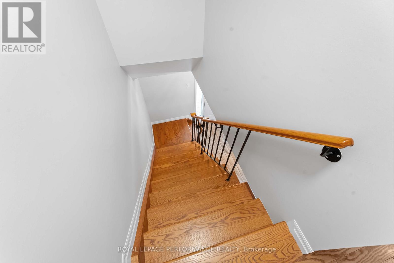6345 Mattice Avenue N, Ottawa, Ontario  K1C 2G1 - Photo 23 - X12398081