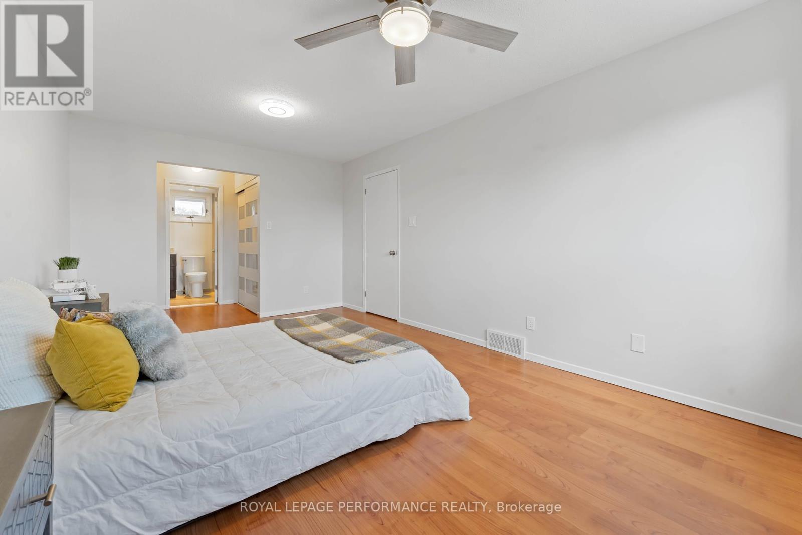 6345 Mattice Avenue N, Ottawa, Ontario  K1C 2G1 - Photo 26 - X12398081