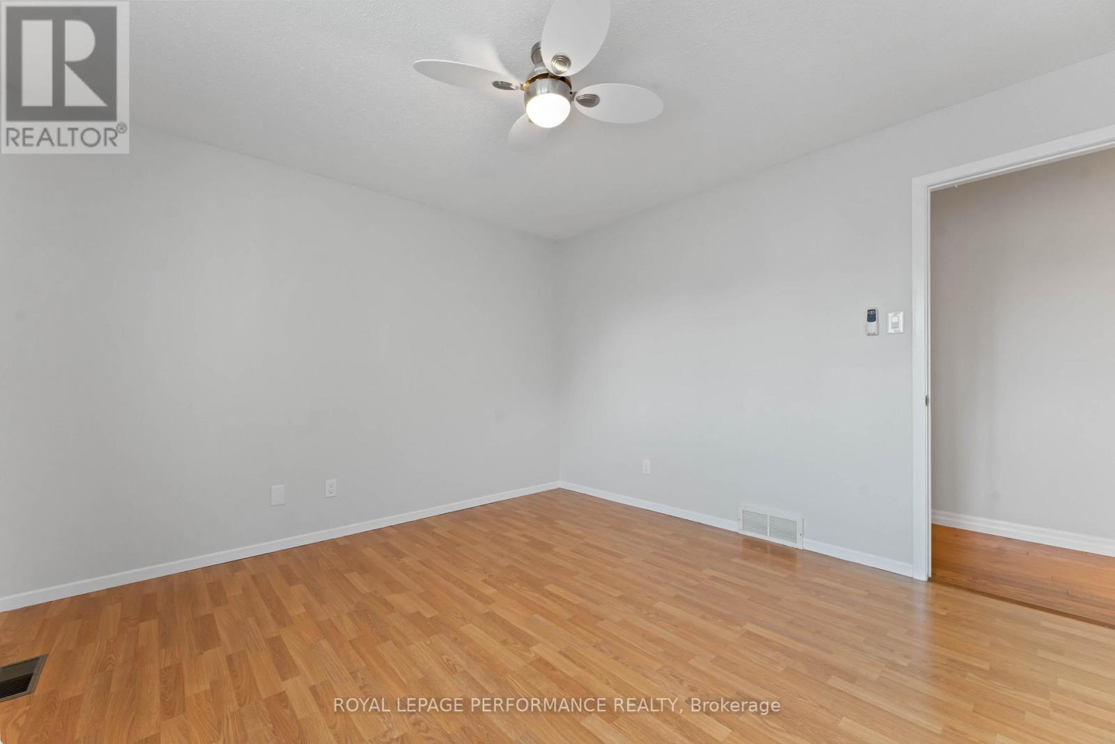 6345 Mattice Avenue N, Ottawa, Ontario  K1C 2G1 - Photo 31 - X12398081