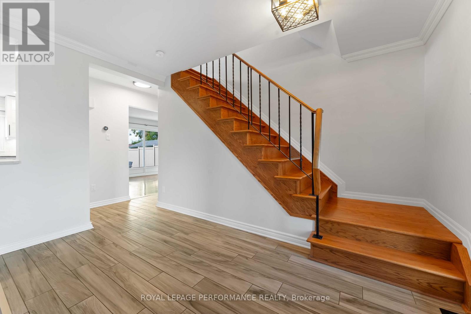 6345 Mattice Avenue N, Ottawa, Ontario  K1C 2G1 - Photo 9 - X12398081