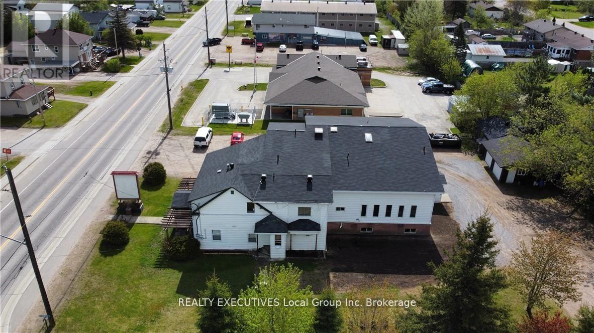 510 Valois Drive, Mattawa, Ontario  P0H 1V0 - Photo 2 - X12398085