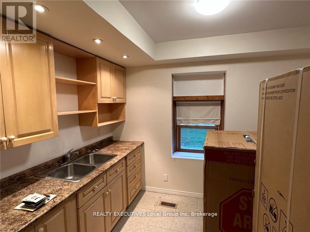 510 Valois Drive, Mattawa, Ontario  P0H 1V0 - Photo 12 - X12398086