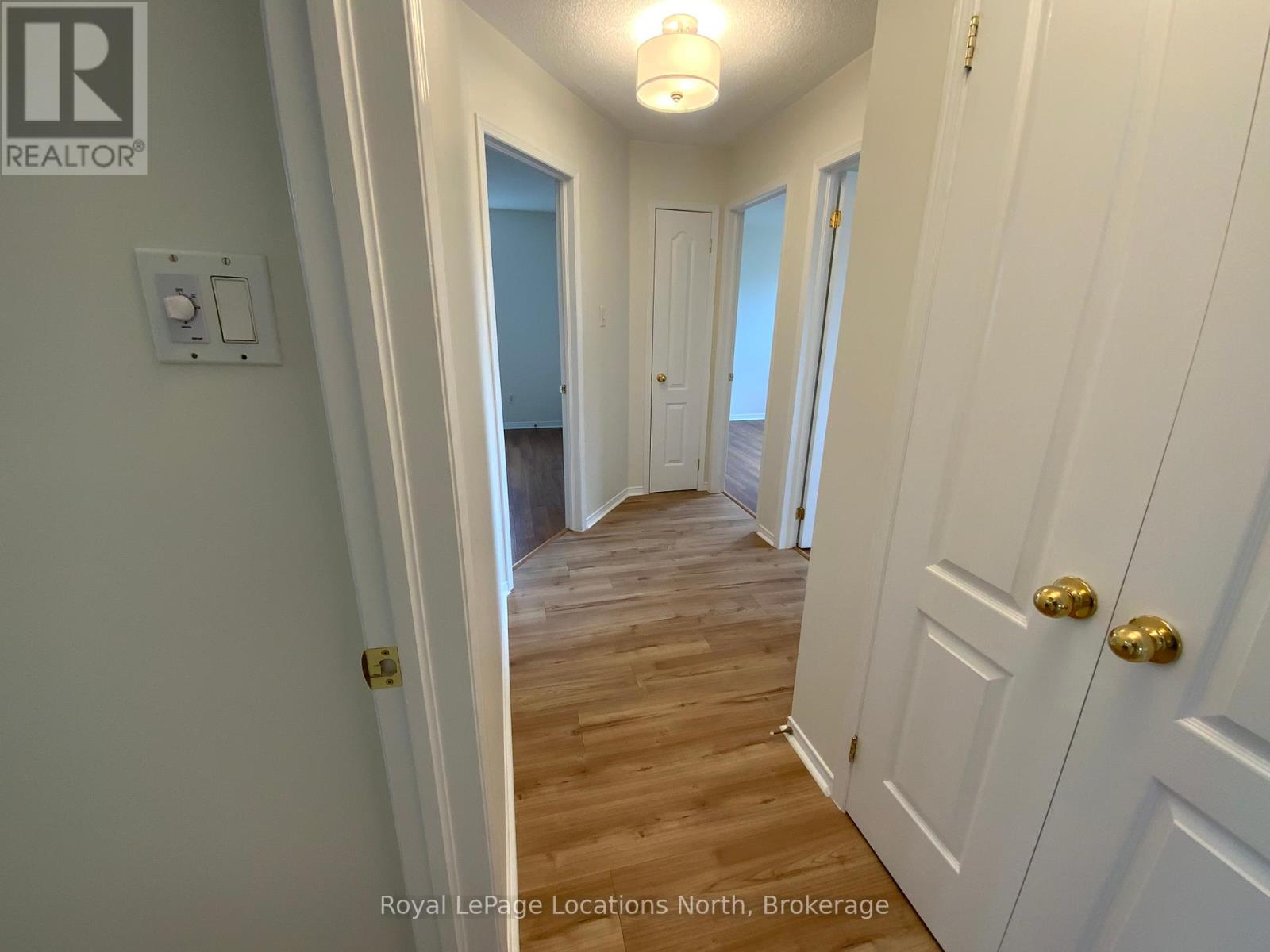 210 Quebec Street, Clearview (Stayner), Ontario  L0M 1S0 - Photo 10 - S12398136