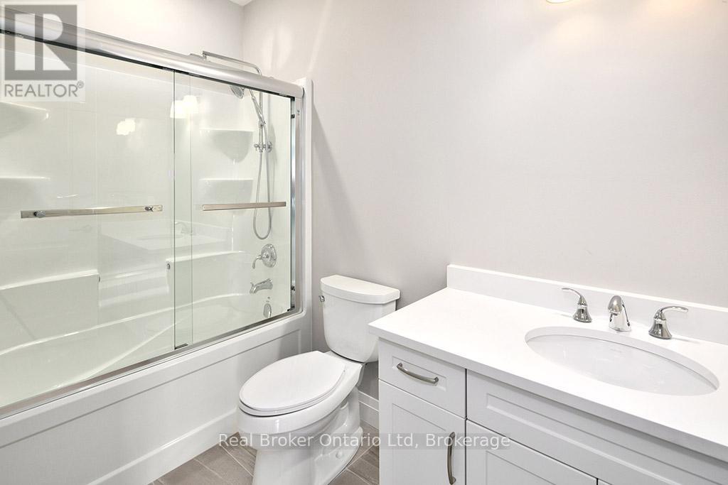206 - 80 9th Street E, Owen Sound, Ontario  N4K 1N4 - Photo 14 - X12398047