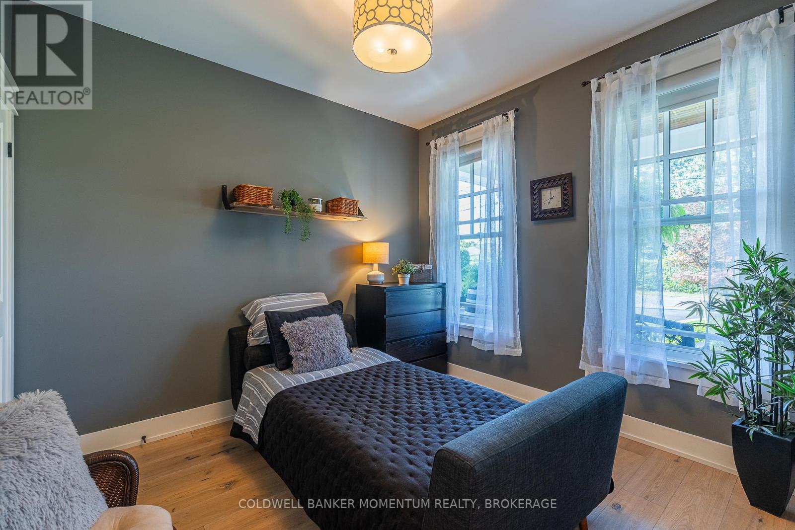 465 Line 2 Road, Niagara-On-The-Lake, Ontario  L0S 1J0 - Photo 8 - X12397994