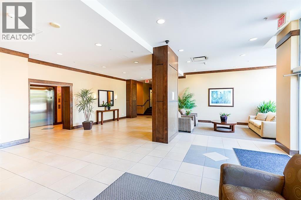 407 295 Guildford Way, Port Moody, British Columbia  V3H 5N3 - Photo 10 - R3046285