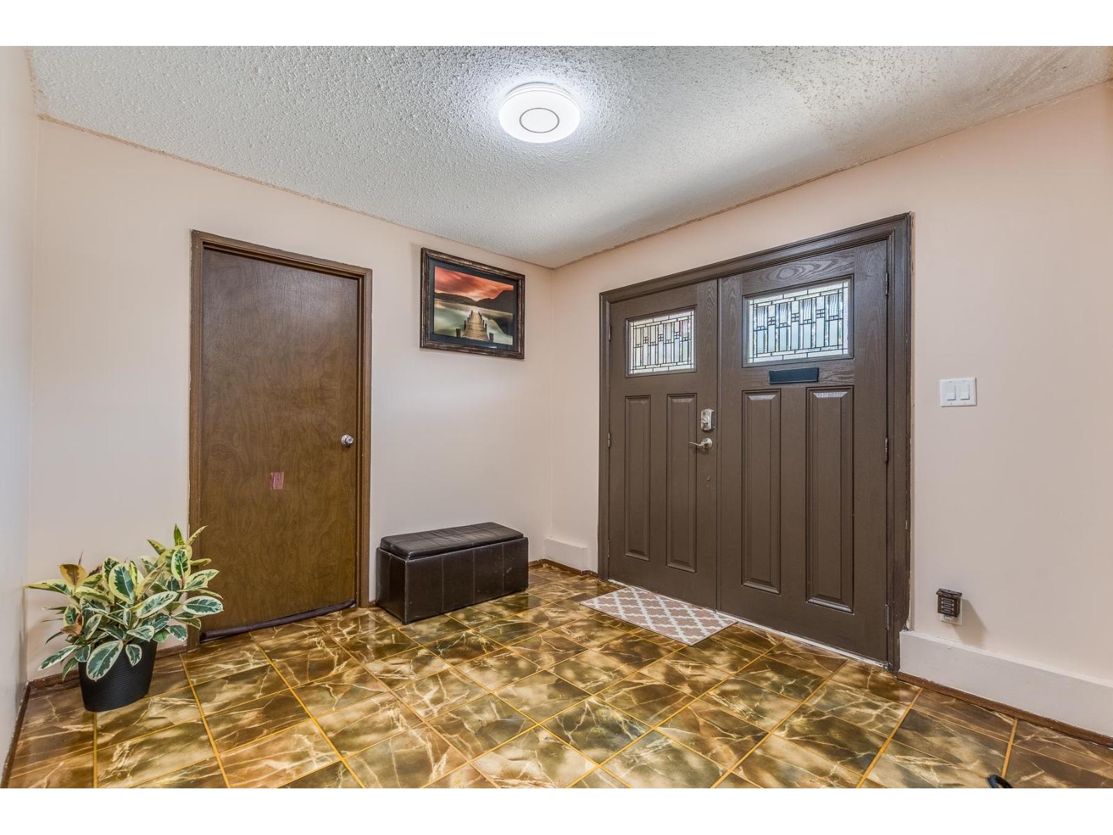 8563 145 Street, Surrey, British Columbia  V3S 5T9 - Photo 5 - R3046057