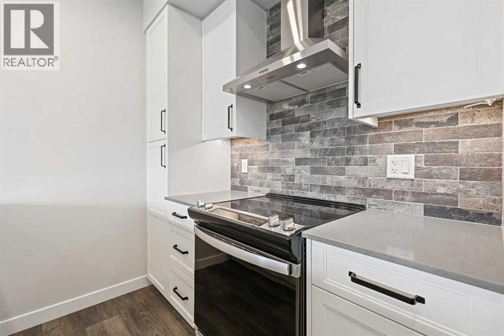 216, 255 Les Jardins Park Se, Calgary, Alberta  T2C 5W9 - Photo 2 - A2255356