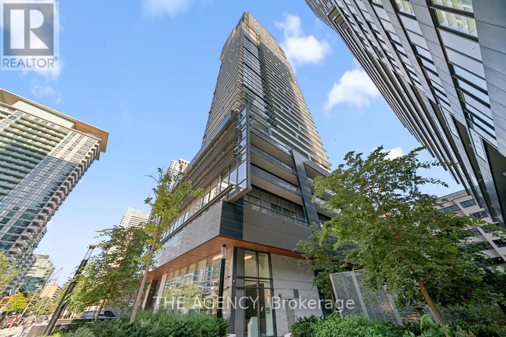 4506 - 39 ROEHAMPTON AVENUE, Toronto, Ontario