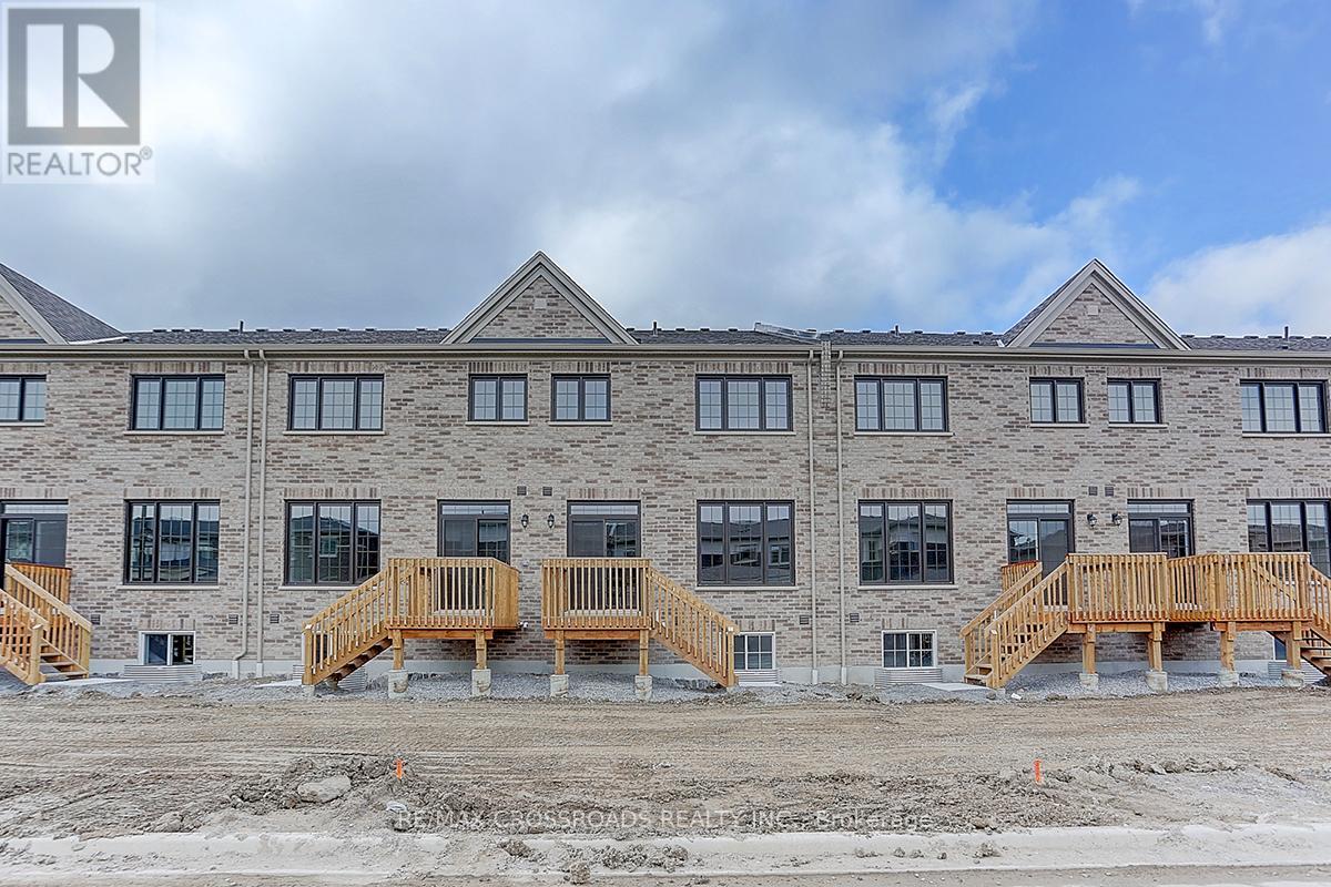 53 Velvet Drive, Whitby, Ontario  L1P 0P6 - Photo 3 - E12397882