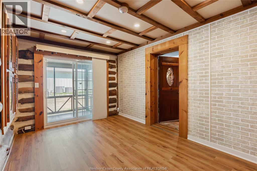 979 Maple Grove Drive, Harrow, Ontario  N0R 1G0 - Photo 5 - 25023178
