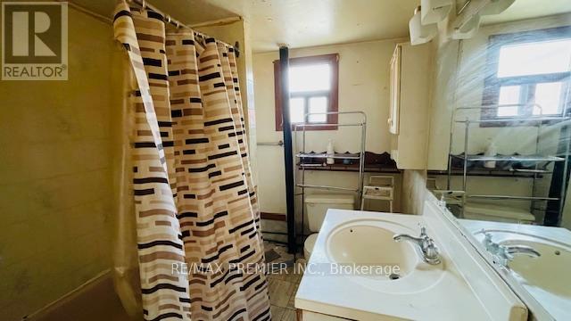 26 George Avenue, Wasaga Beach, Ontario  L9Z 2X9 - Photo 10 - S12397906