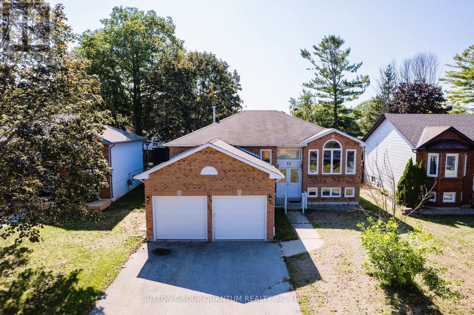 12 Langevin Drive, Wasaga Beach, Ontario  L9Z 1C6 - Photo 1 - S12397924