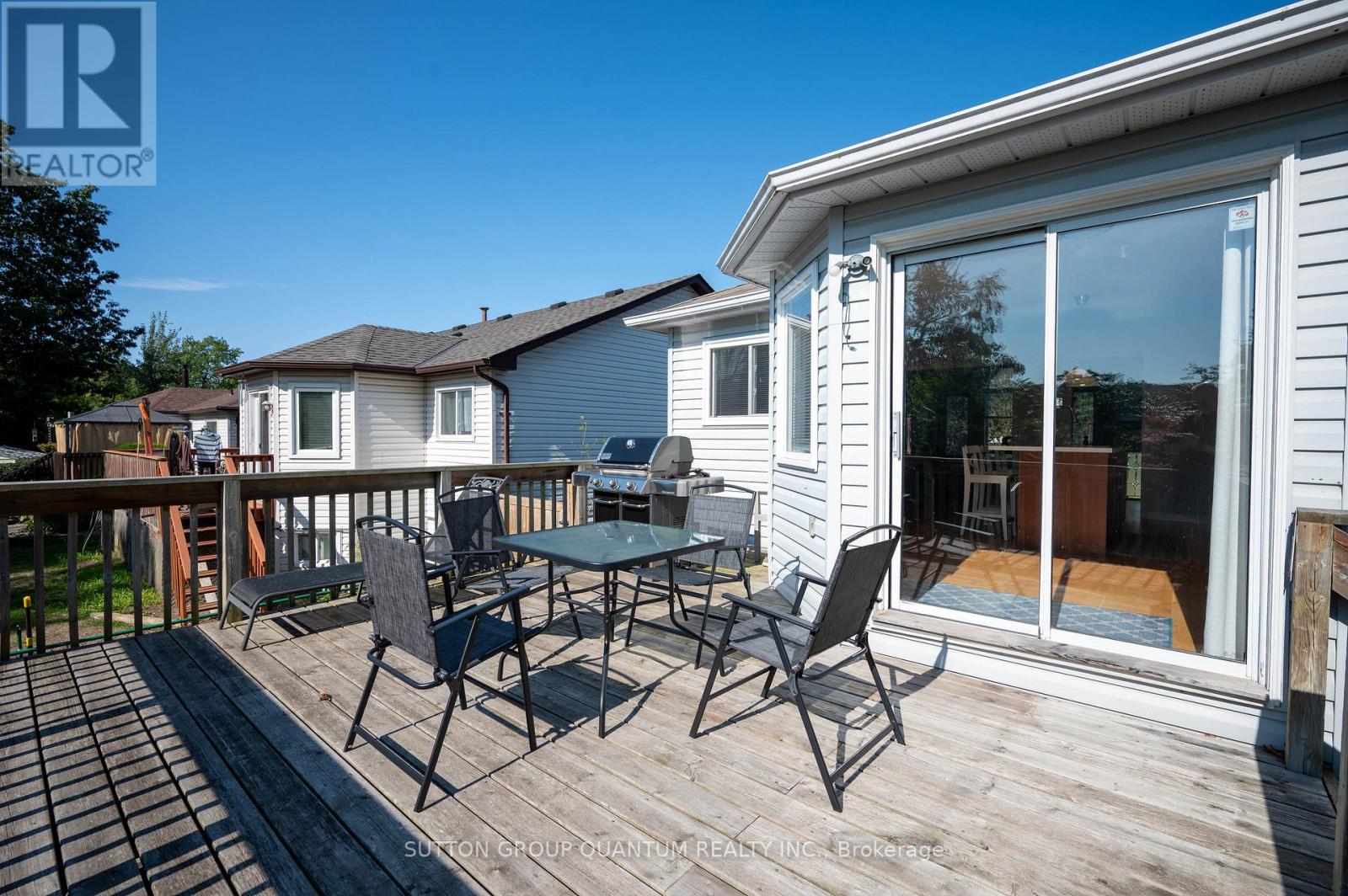 12 Langevin Drive, Wasaga Beach, Ontario  L9Z 1C6 - Photo 42 - S12397924