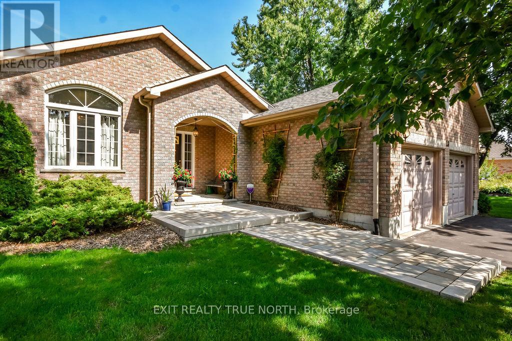 28 Nicholson Crescent, Springwater, Ontario  L9X 0G9 - Photo 3 - S12397936