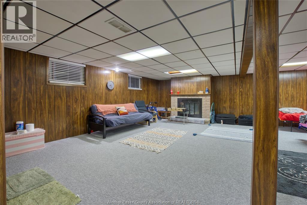 881 Lounsborough, Windsor, Ontario  N9G 1G2 - Photo 14 - 25023097