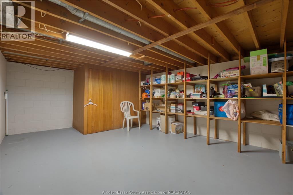 881 Lounsborough, Windsor, Ontario  N9G 1G2 - Photo 17 - 25023097