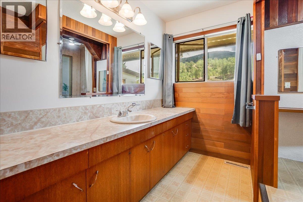 275 2nd Avenue, Rivervale, British Columbia  V1R 4V3 - Photo 33 - 10347319