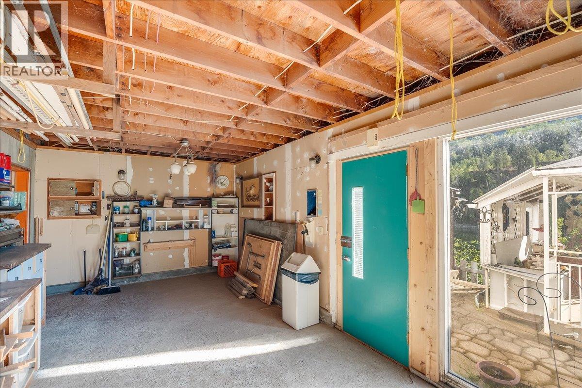 275 2nd Avenue, Rivervale, British Columbia  V1R 4V3 - Photo 60 - 10347319