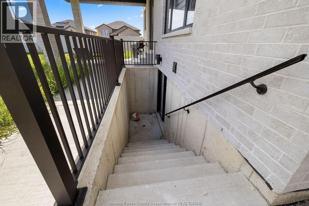 400 Thompson Avenue, Amherstburg, Ontario  N9V 4B6 - Photo 16 - 25023185