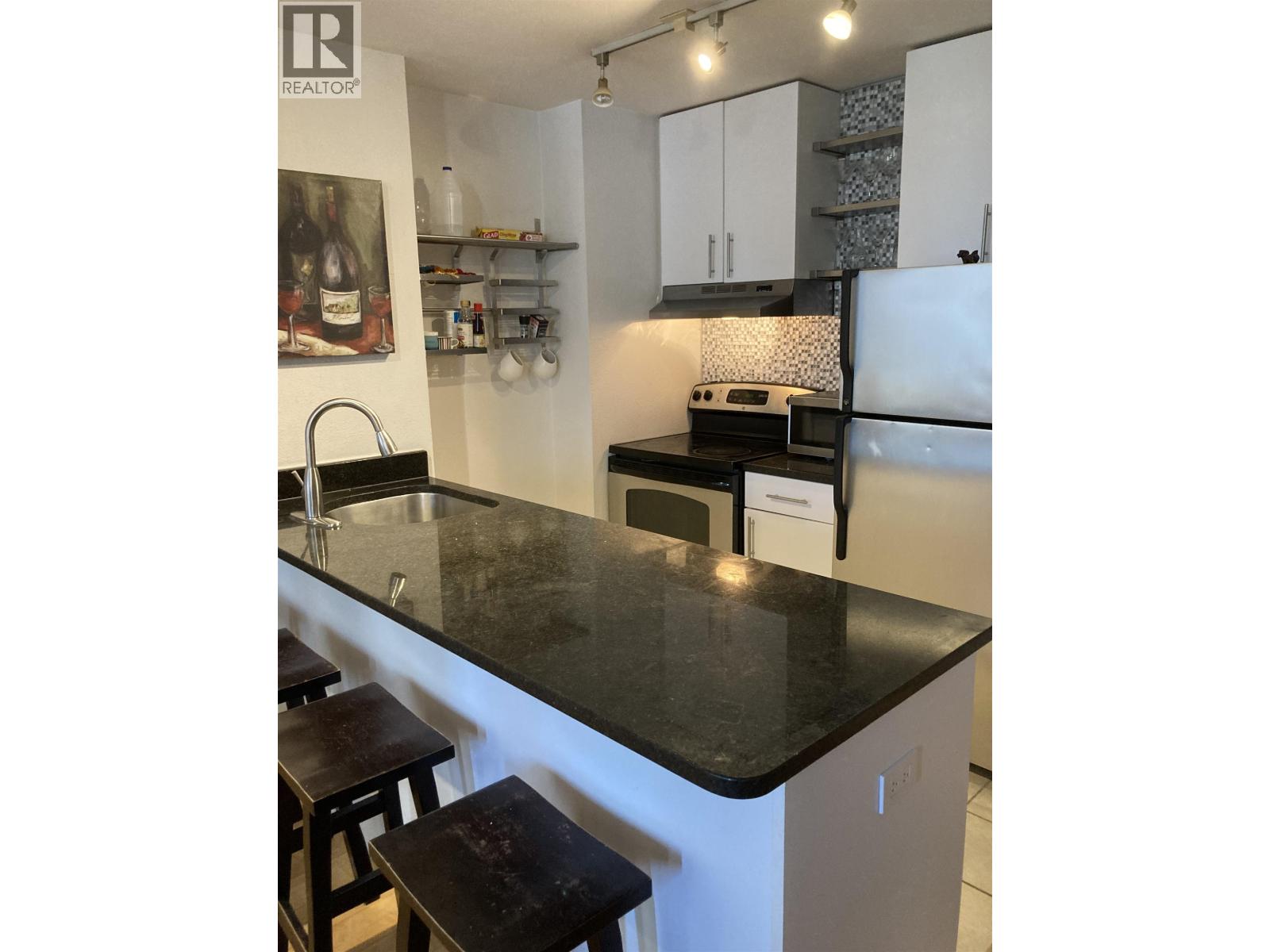 411 1330 Burrard Street, Vancouver, British Columbia  V6Z 2B8 - Photo 3 - R3032918