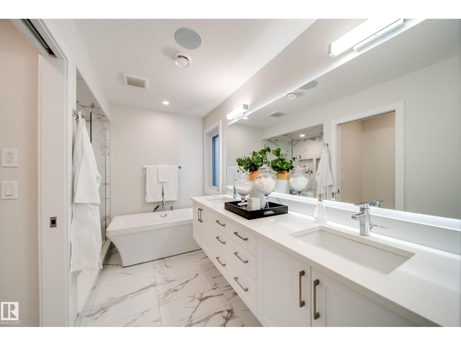 14005 105 Av Nw, Edmonton, Alberta  T5N 0Z1 - Photo 22 - E4457289
