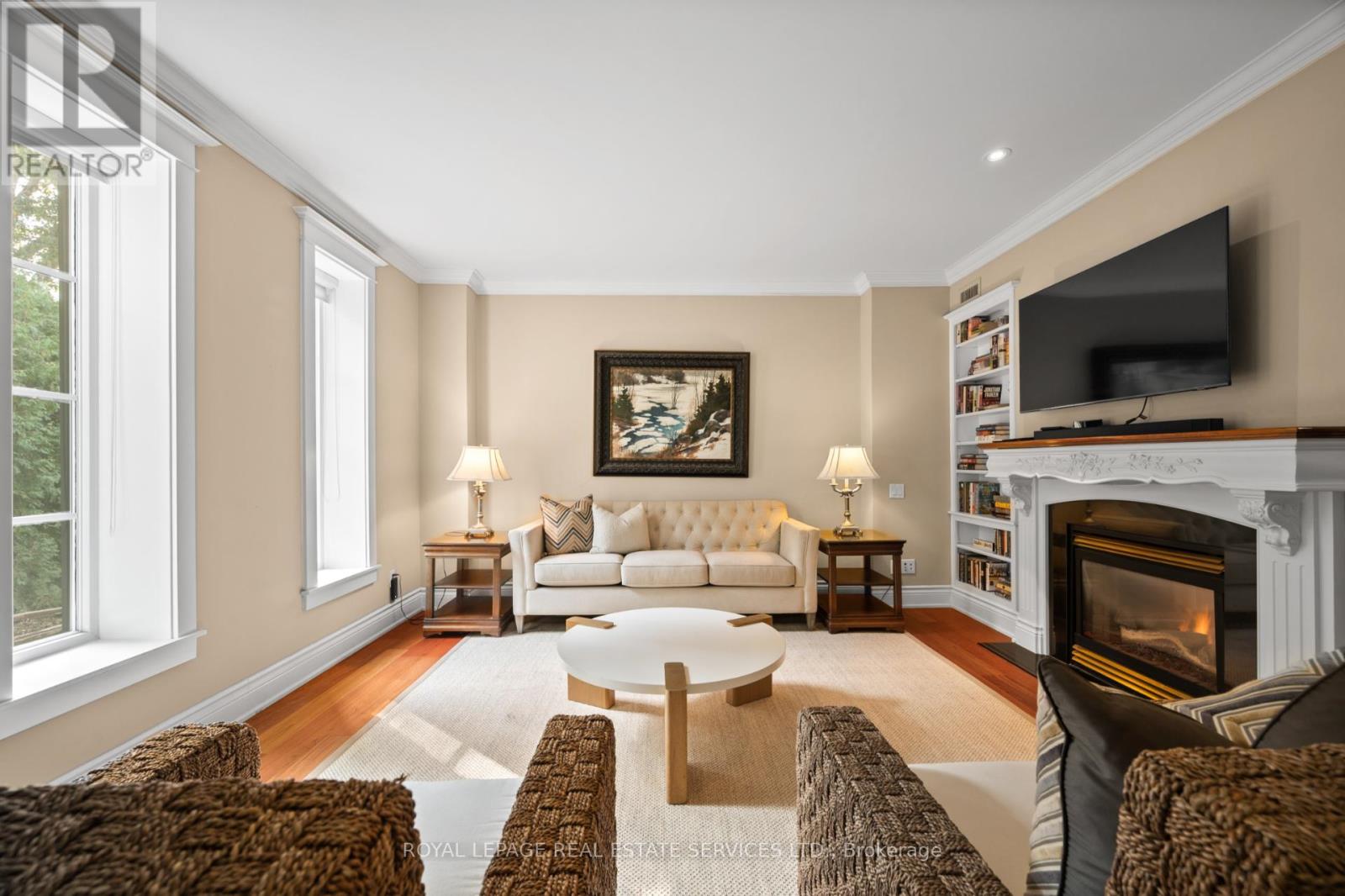 Property at 55 SIR WILLIAMS LANE image 4