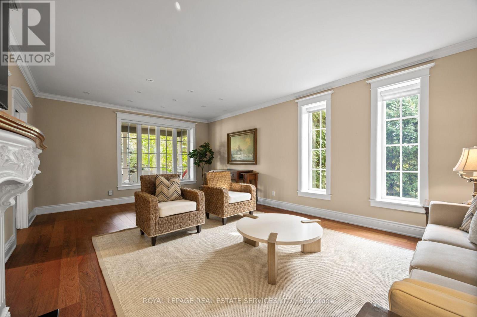 Property at 55 SIR WILLIAMS LANE image 5